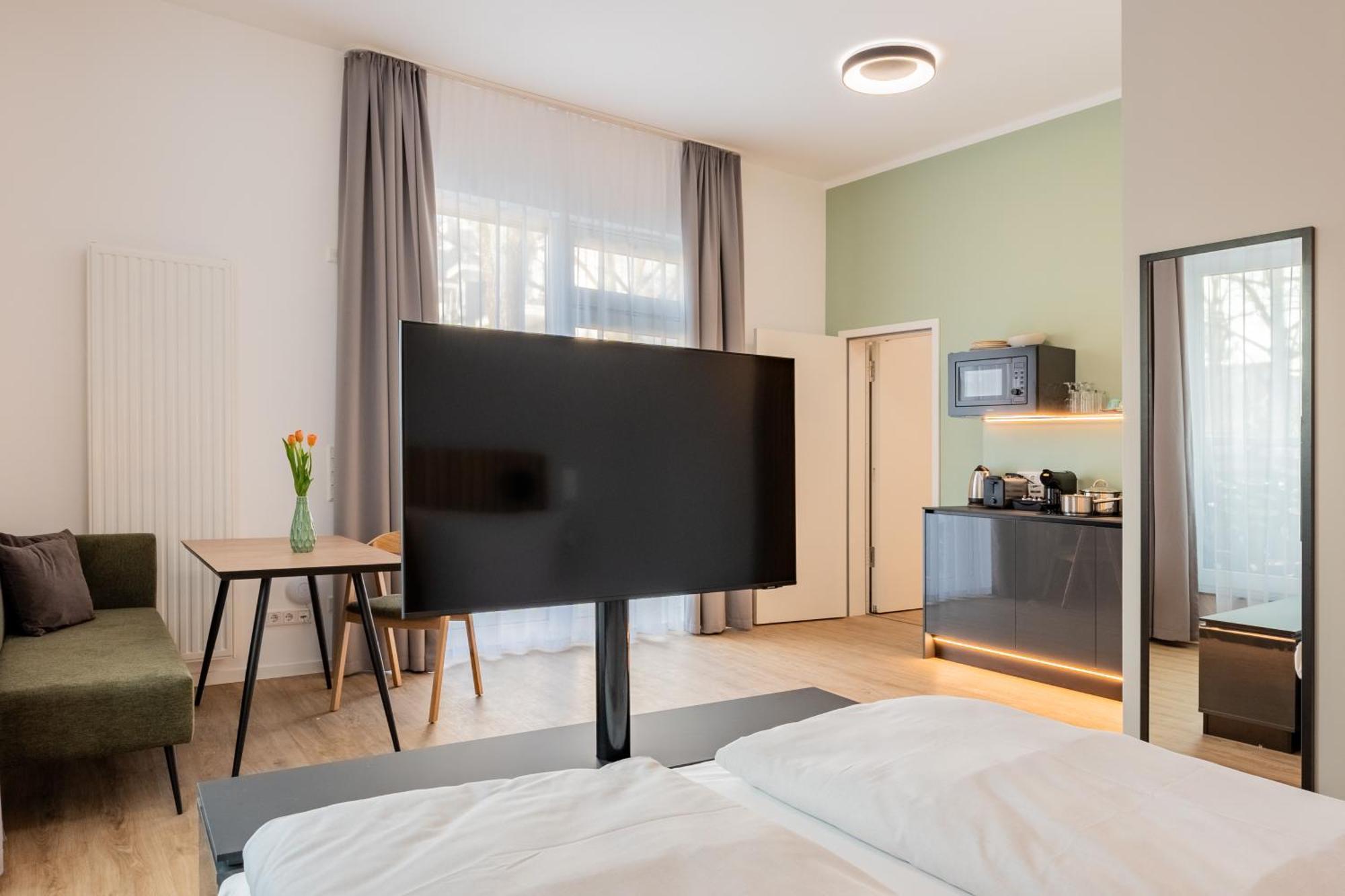 Nena Apartments Berlin Adlershof Exterior photo