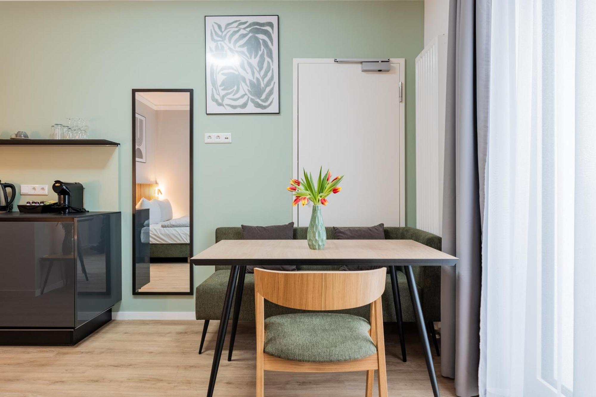 Nena Apartments Berlin Adlershof Exterior photo