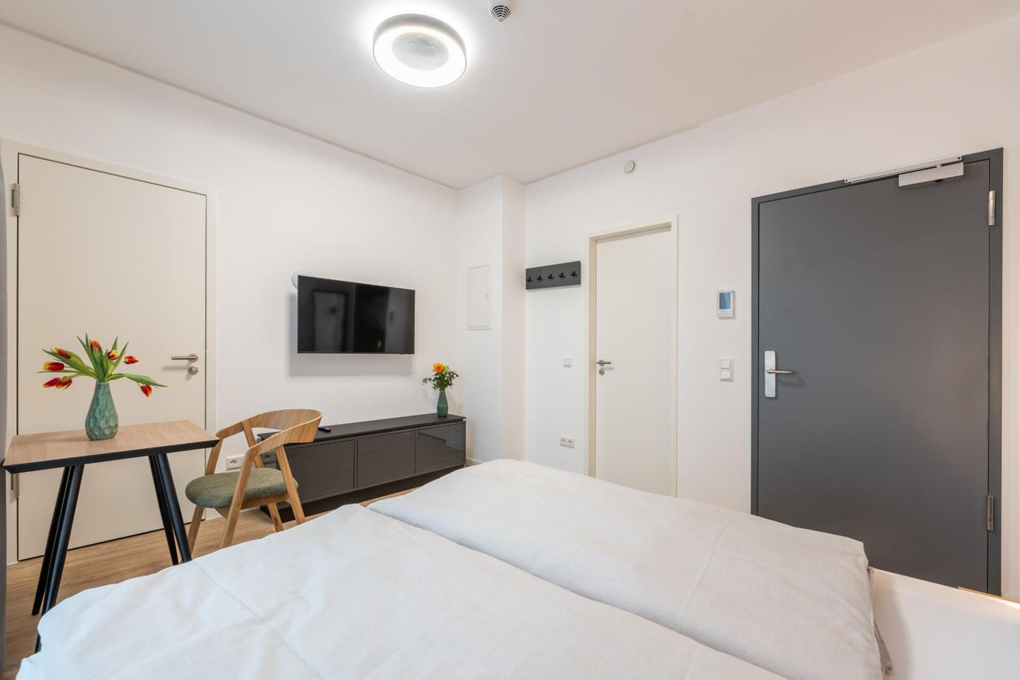 Nena Apartments Berlin Adlershof Exterior photo