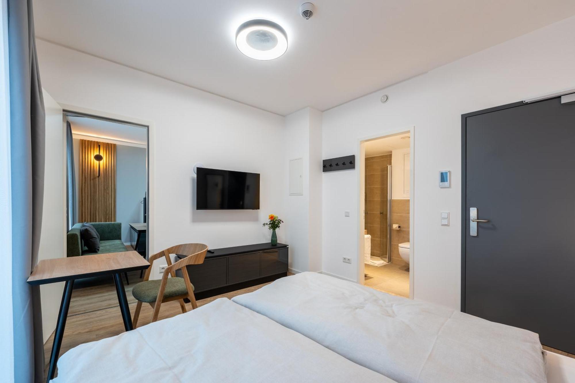 Nena Apartments Berlin Adlershof Exterior photo